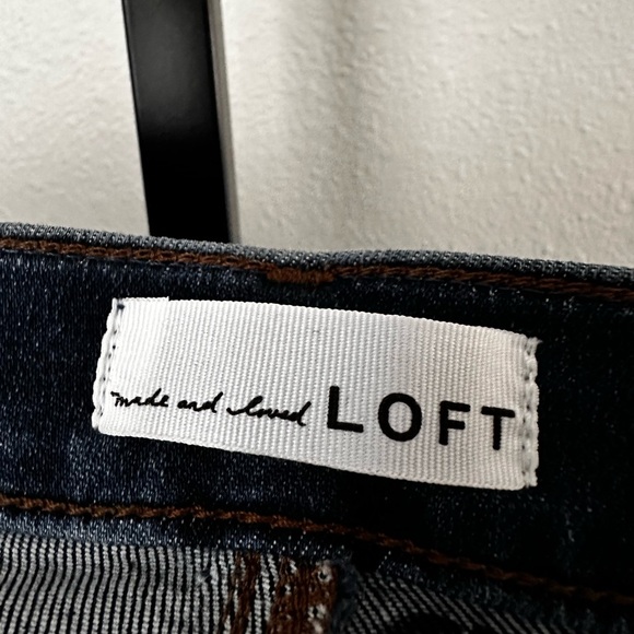Loft size 4 jeans - Picture 2 of 4